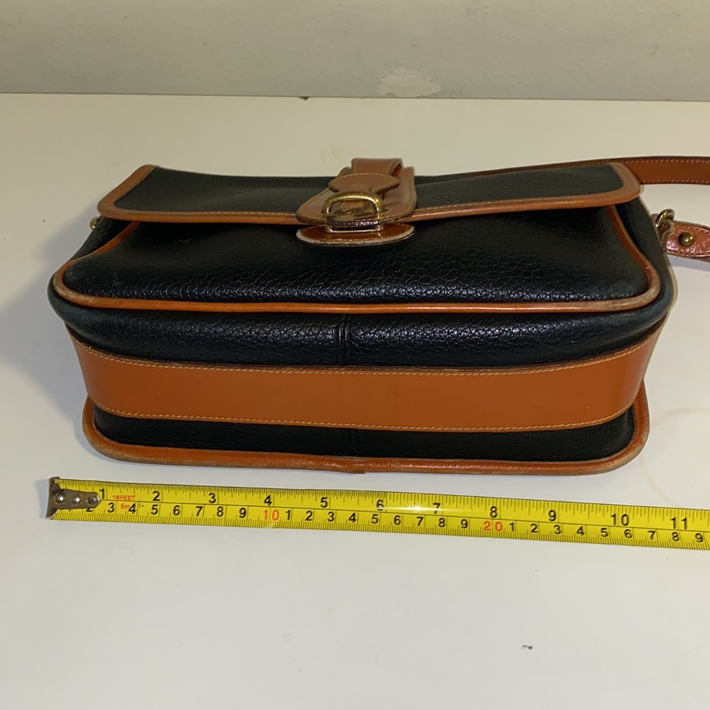 Dooney & Bourke Vintage Brown Leather Flap Crossbody Shoulder Bag - Picture 8 of 12